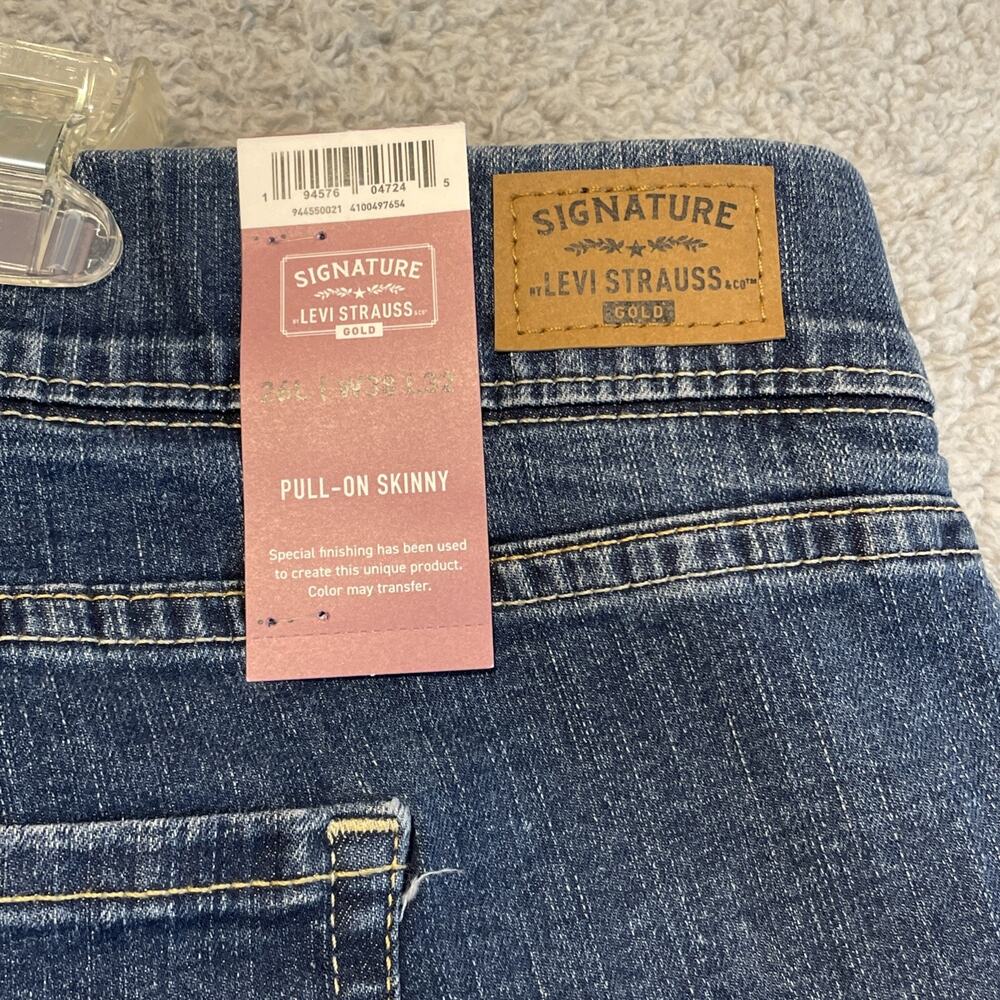 Signature by Levi Strauss Gold Women's Jeans Pull On Skinny Blue Size 26W L32 - Picture 15 of 15